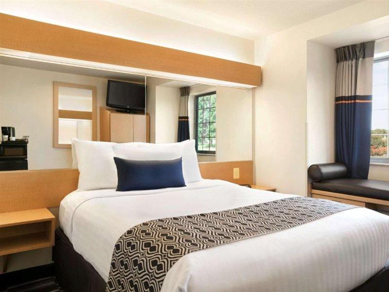 Microtel & By Wyndham Hotel Culpeper